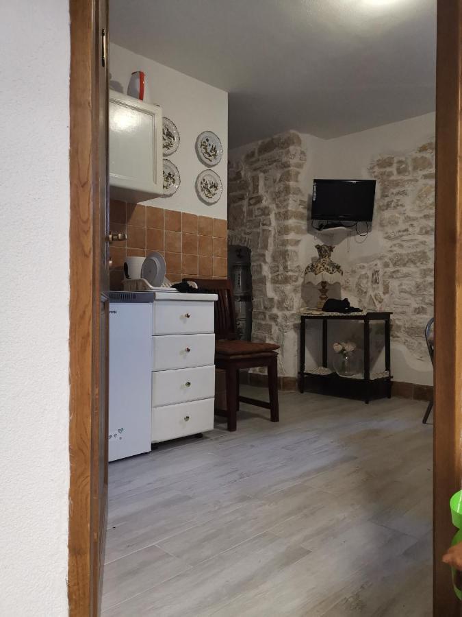 Apartment Giulio - 10Mt To The Beach Rovinj Eksteriør billede